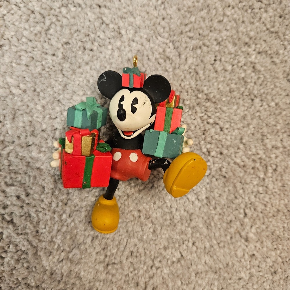 1998 Hallmark Keepsake Disney Mickey‎ Mouse Ornament • Carrying Presents • VTG